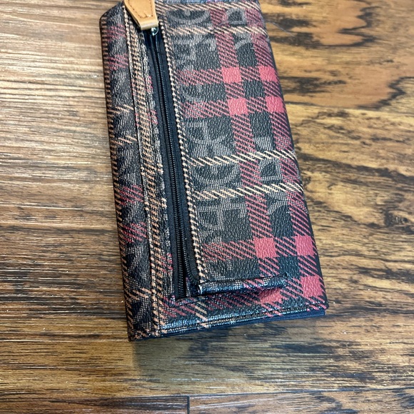 Giani Bernini Plaid Block Signature Receipt Wallet - Picture 10 of 10